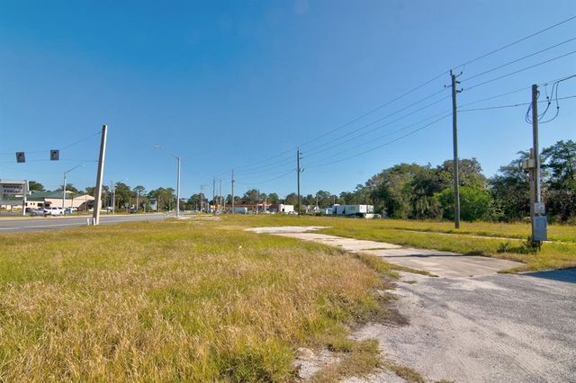 1100 W US HIGHWAY 90, Lake City, FL 32055