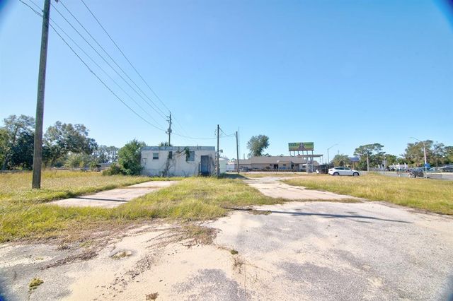 1100 W US HIGHWAY 90, Lake City, FL 32055