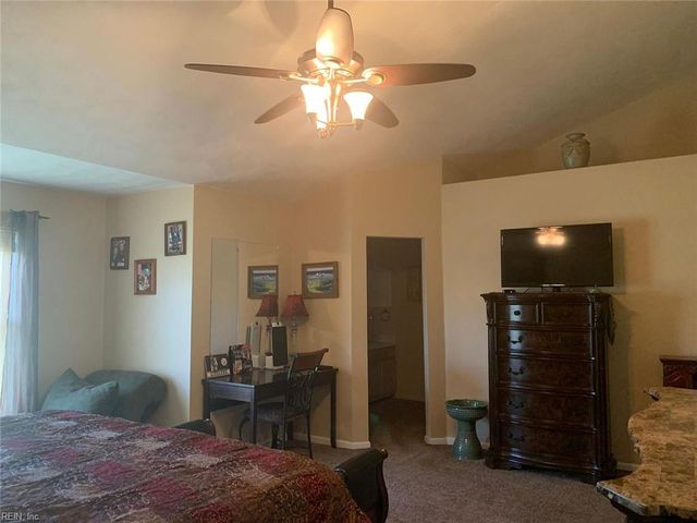 646 Edgewood ARCH, Chesapeake, VA 23322