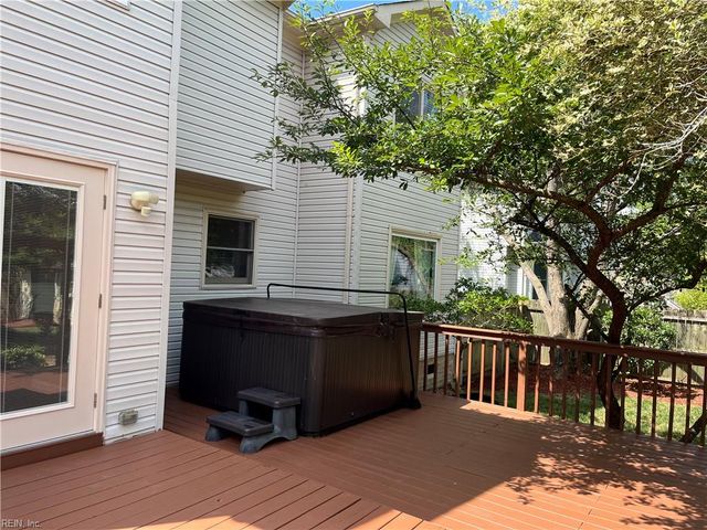 646 Edgewood ARCH, Chesapeake, VA 23322