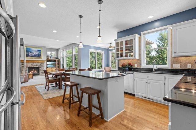 11542 Avery Drive, Inver Grove Heights, MN 55077