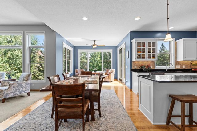 11542 Avery Drive, Inver Grove Heights, MN 55077