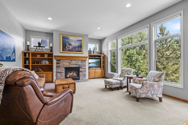 11542 Avery Drive, Inver Grove Heights, MN 55077