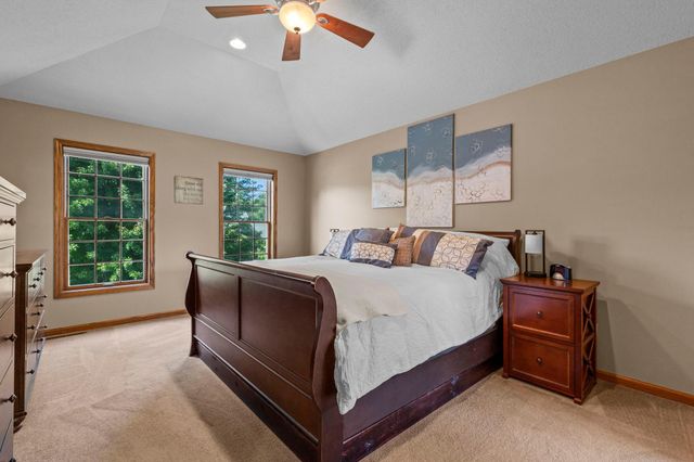 11542 Avery Drive, Inver Grove Heights, MN 55077