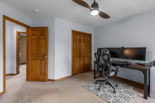 11542 Avery Drive, Inver Grove Heights, MN 55077