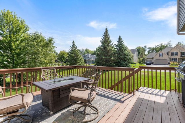 11542 Avery Drive, Inver Grove Heights, MN 55077
