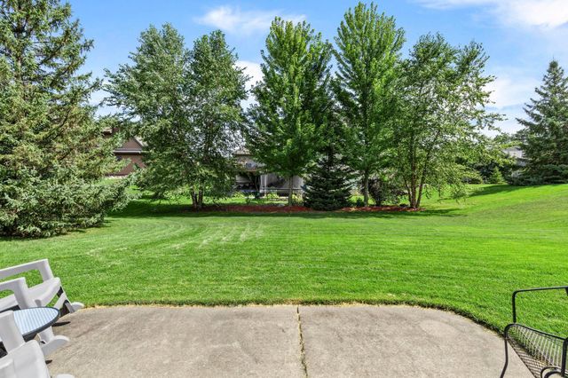 11542 Avery Drive, Inver Grove Heights, MN 55077
