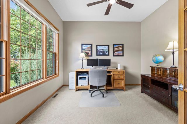 11542 Avery Drive, Inver Grove Heights, MN 55077