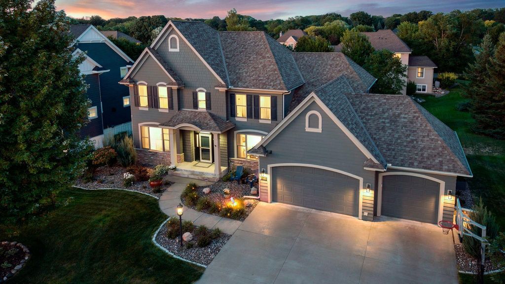 11542 Avery Drive, Inver Grove Heights, MN 55077 — exterior