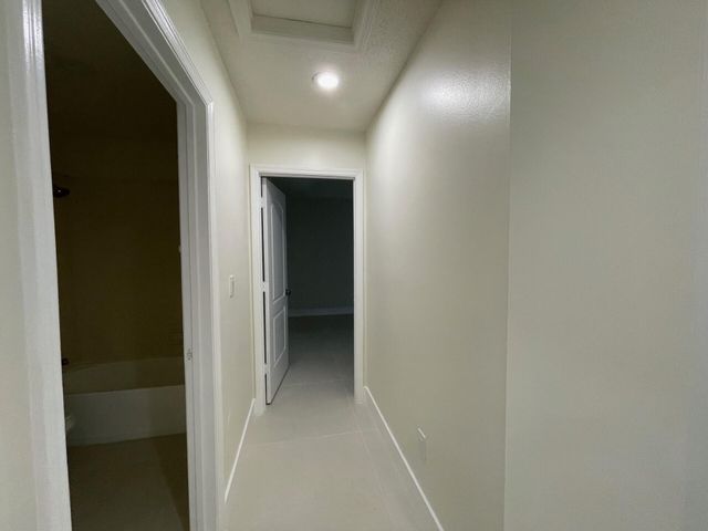 1806 NW 98th Avenue NW, Pembroke Pines, FL 33024