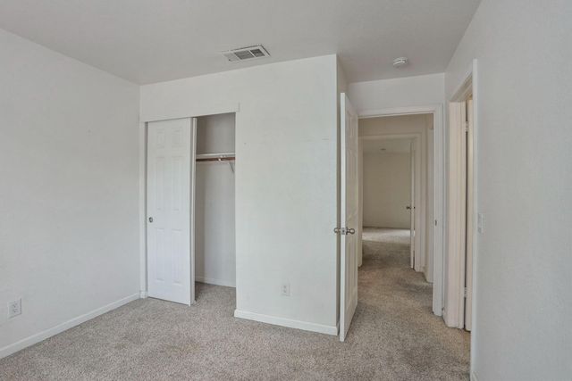 145 Machado Ct, Tracy, CA 95376