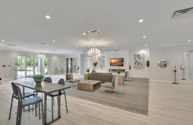 1067 Rio Court 1067, Deerfield Beach, FL 33064