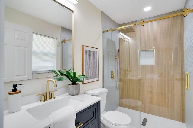 13469 SOL VISTA DR, Largo, FL 33774