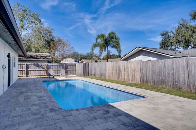 13469 SOL VISTA DR, Largo, FL 33774