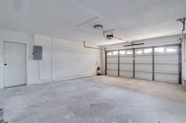 13469 SOL VISTA DR, Largo, FL 33774