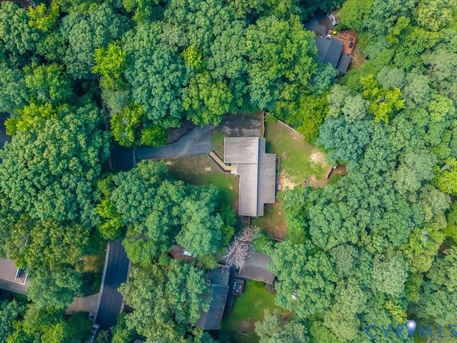 4113 Poplar Grove Rd, Midlothian, VA 23112