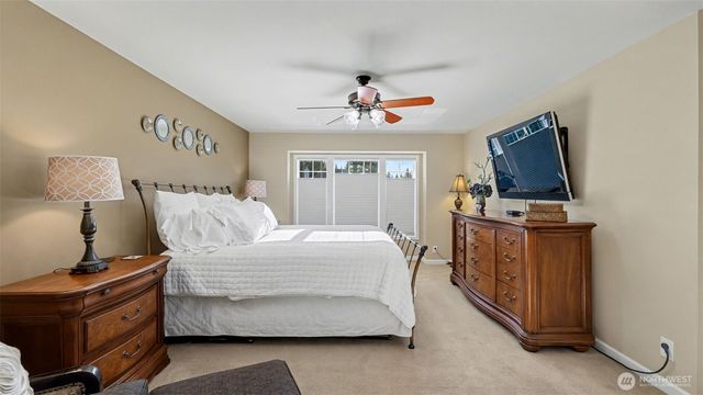 14710 SE 184th Place, Renton, WA 98058