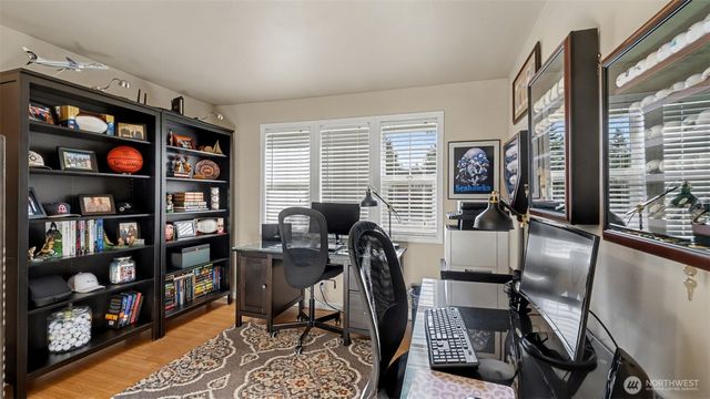 14710 SE 184th Place, Renton, WA 98058