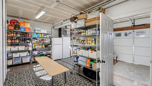 14710 SE 184th Place, Renton, WA 98058