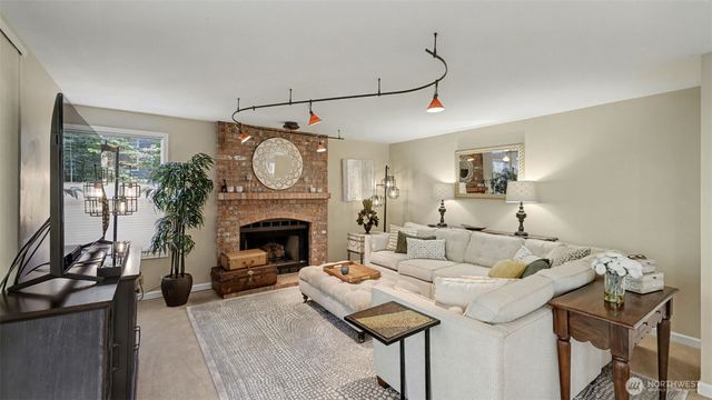 14710 SE 184th Place, Renton, WA 98058