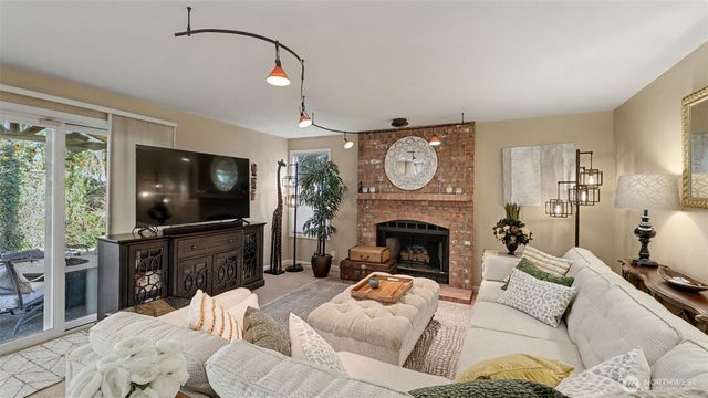 14710 SE 184th Place, Renton, WA 98058