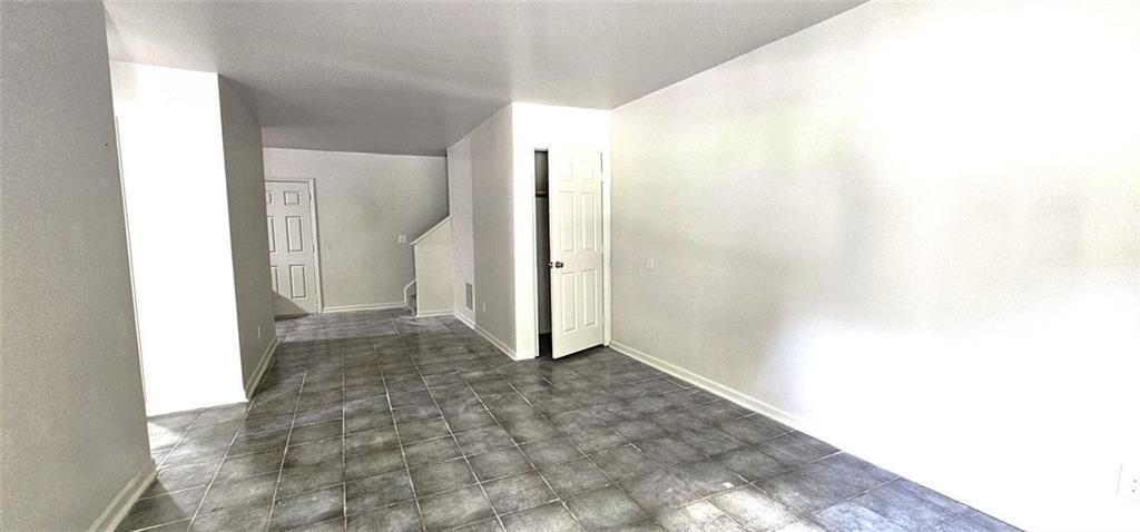 501 Pine Park Street O, Monroe, GA 30655