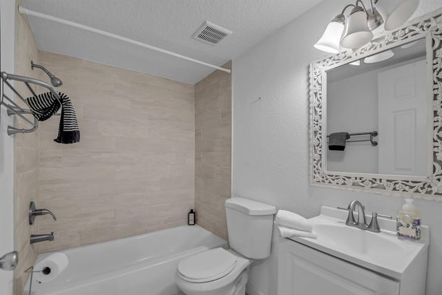 53 FAWN LN, Palm Coast, FL 32137