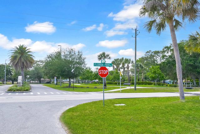 53 FAWN LN, Palm Coast, FL 32137