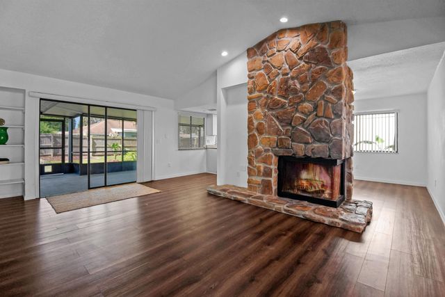 53 FAWN LN, Palm Coast, FL 32137