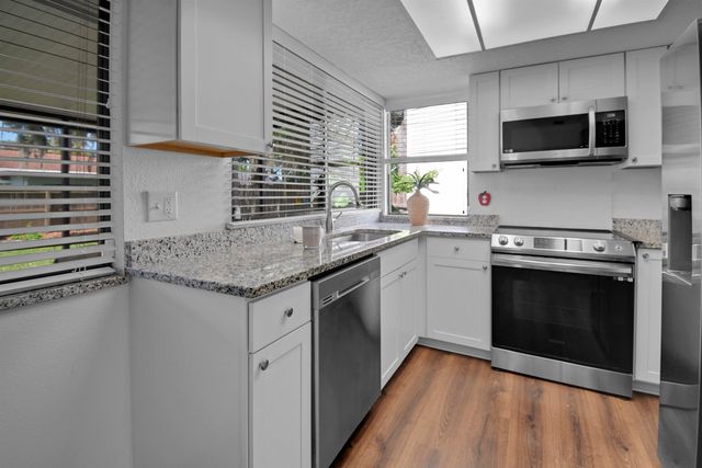 53 FAWN LN, Palm Coast, FL 32137