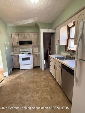 518 N Jenison Avenue, Lansing, MI 48915