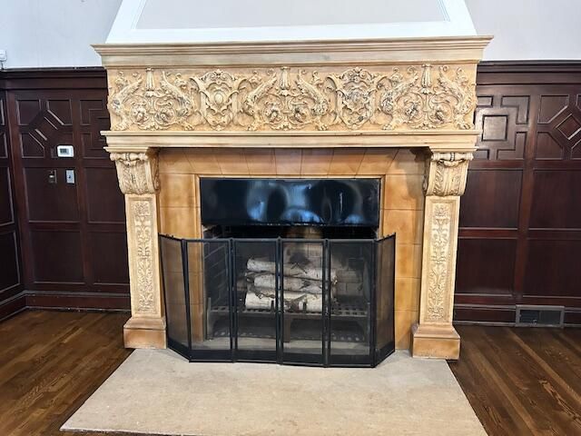 286 Capital Avenue, Battle Creek, MI 49017