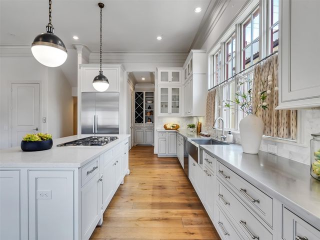 1228 Mosaico Lane, Houston, TX 77055