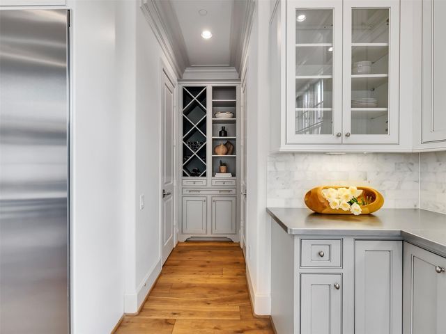 1228 Mosaico Lane, Houston, TX 77055