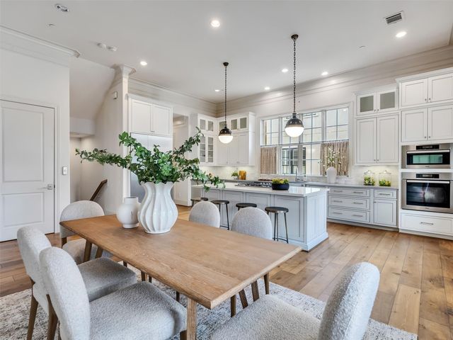 1228 Mosaico Lane, Houston, TX 77055