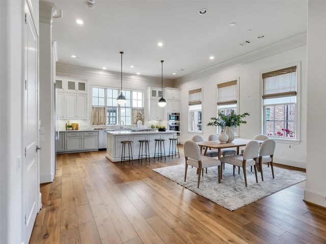 1228 Mosaico Lane, Houston, TX 77055