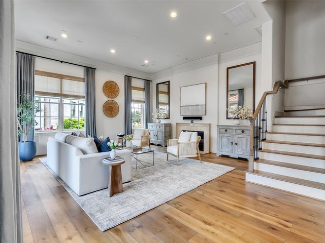1228 Mosaico Lane, Houston, TX 77055