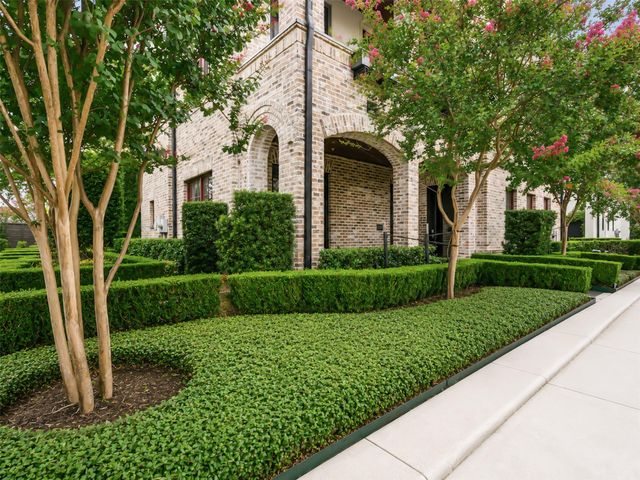 1228 Mosaico Lane, Houston, TX 77055