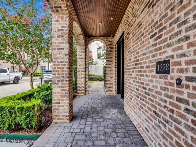 1228 Mosaico Lane, Houston, TX 77055
