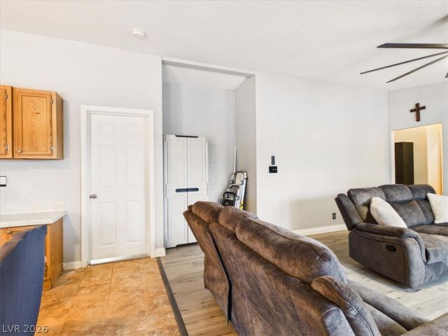 3370 East Gamebird Road, Pahrump, NV 89048