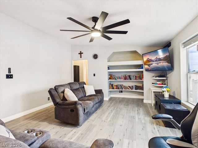 3370 East Gamebird Road, Pahrump, NV 89048