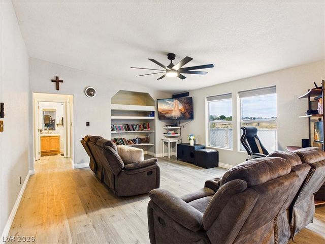 3370 East Gamebird Road, Pahrump, NV 89048