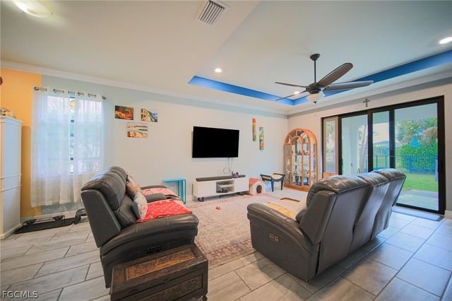 3560 E Hampton CIR, Alva, FL 33920