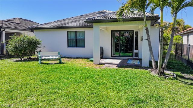 3560 E Hampton CIR, Alva, FL 33920