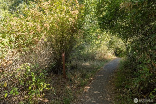 0 XX NE Baker Hill Road, Bainbridge Island, WA 98110