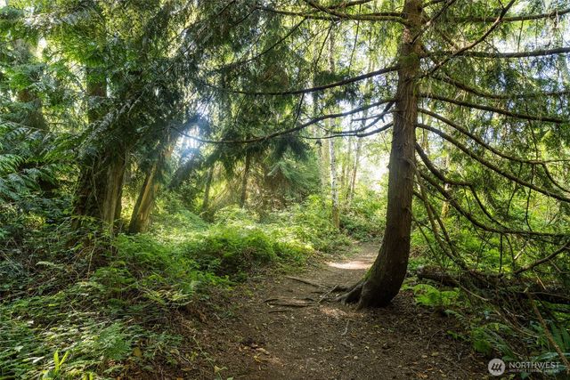 0 XX NE Baker Hill Road, Bainbridge Island, WA 98110