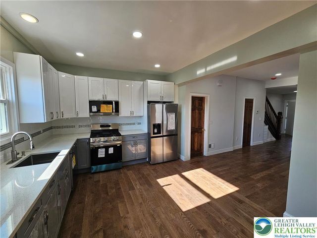 912 Spring Garden Street, Easton, PA 18042