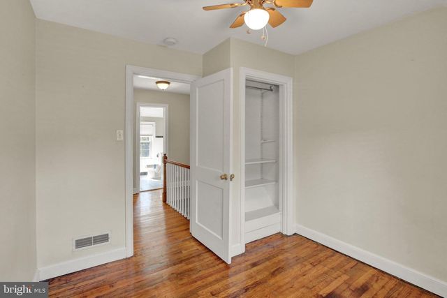 912 PLEASURE RD, Lancaster, PA 17601