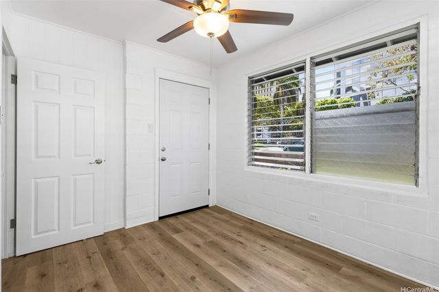 1142 Kamaile Street, Honolulu, HI 96814