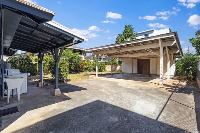 1142 Kamaile Street, Honolulu, HI 96814